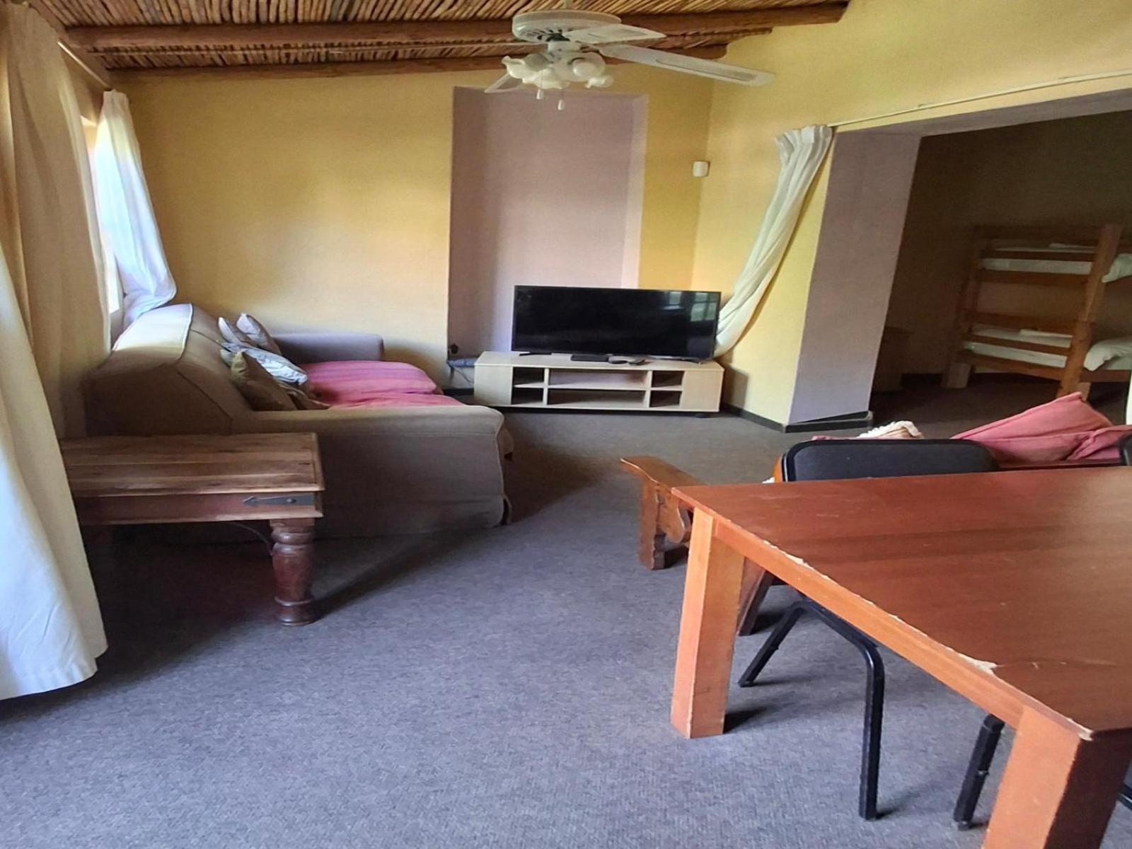 Rainbow Glen Self Catering Chalets มอนตากู ภายนอก รูปภาพ