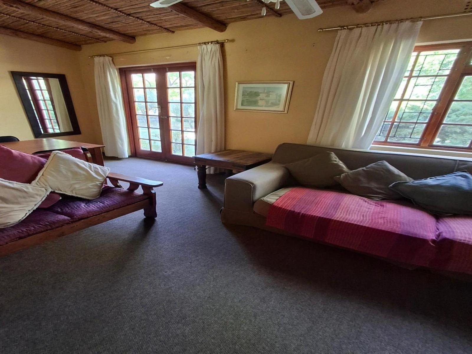 Rainbow Glen Self Catering Chalets มอนตากู ภายนอก รูปภาพ