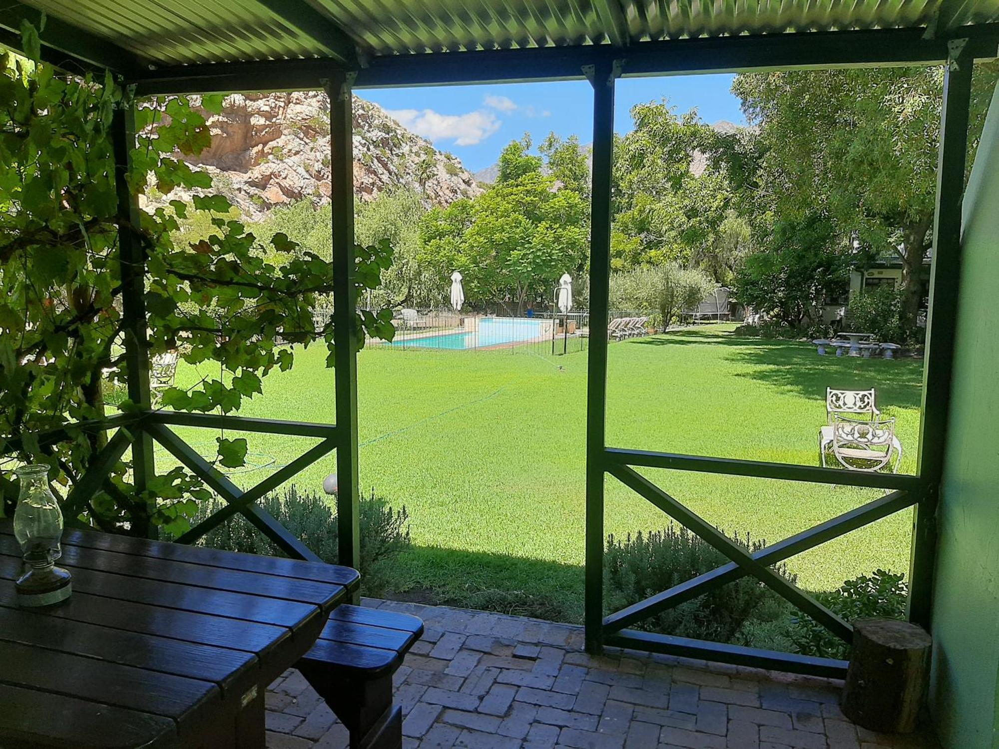 Rainbow Glen Self Catering Chalets มอนตากู ภายนอก รูปภาพ